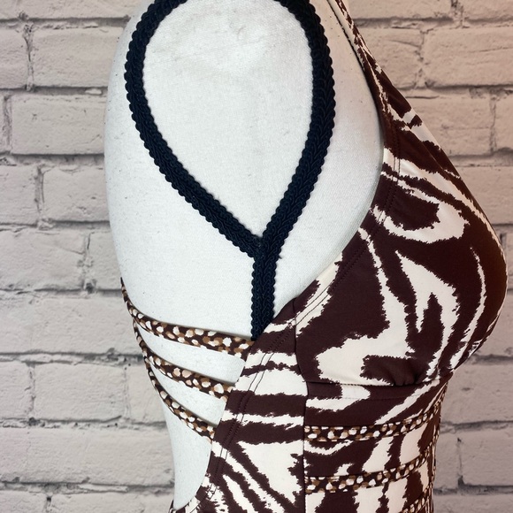 La Blanca Animal Print One Piece Swim Suit White & Brown Size 4 NWT Zebra Print - Picture 5 of 12